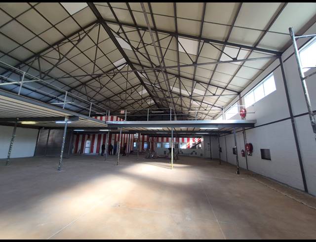 2,350M² FACTORY TO LET IN MAITLAND